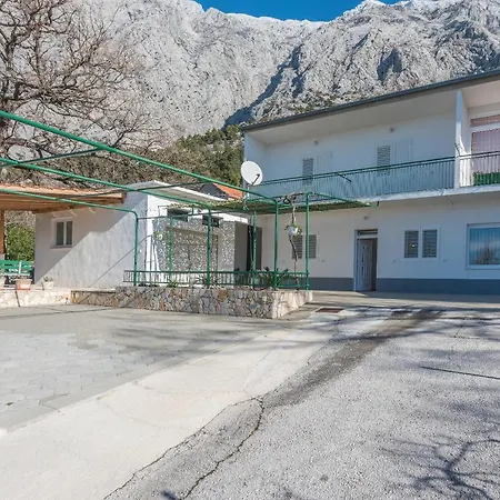 Apartman Ana Chill In